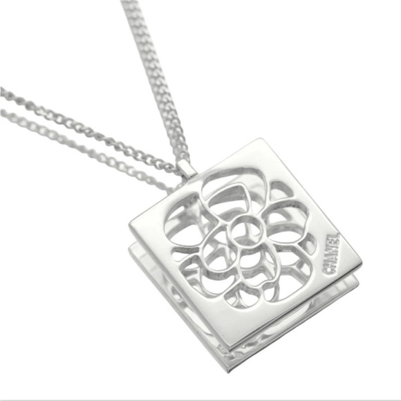 Chanel 925 Silver Open Camellia Flower Necklace - Picture 1 of 6
